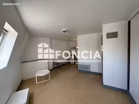 studio 1 pièce 20 m²