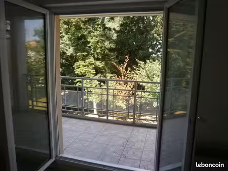 metz studio avec balcon