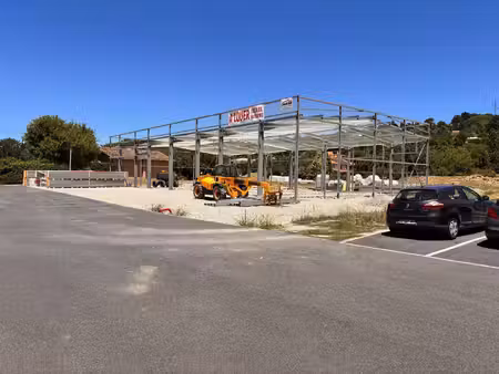 local commercial à louer