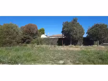 terrain constructible viabilisé à vendre