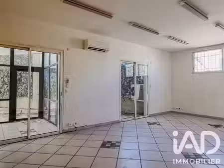 vente commerce 104 m² toulon (83100)