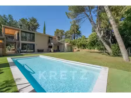 maison de luxe à vendre dans le quartier grand sud- aix la duranne