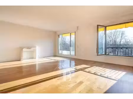 appartement de luxe à vendre dans le quartier charles laffitte