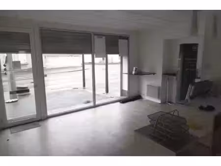 local commercial à louer