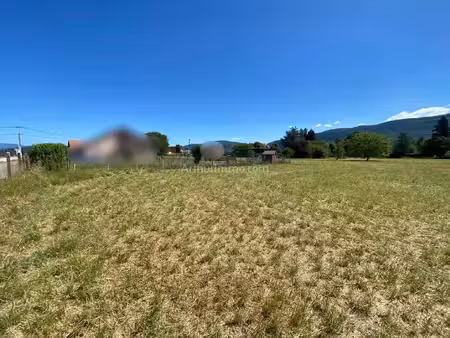 terrain constructible viabilisé à vendre