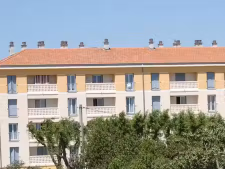 location appartement 3 pièces 64 m² à avignon (84140)