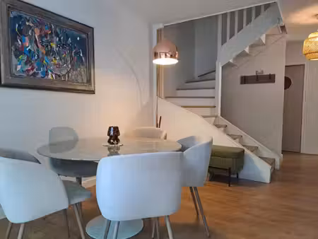 vente appartement 4 pièces 84 m² fontaines-saint-martin (69270)