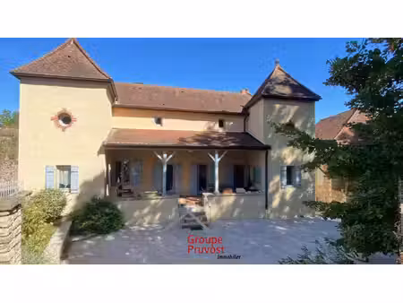 vente maison 228 m² à cluny 580 000 €