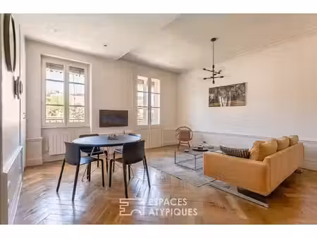 duplex avec vue au dernier étage avec ascenseur