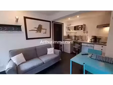 location appartement 1 pièces 26 m2 à lons-le-saunier