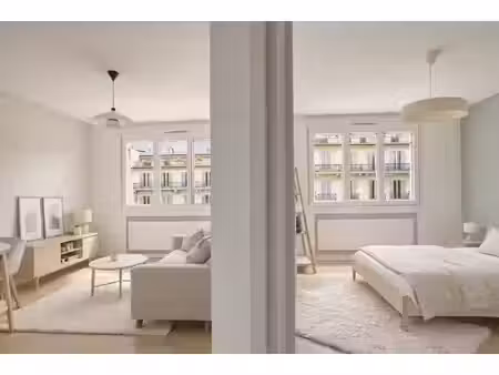 grand type 2 - emplacement prisé proximité vieux-port et plages - investissement locatif