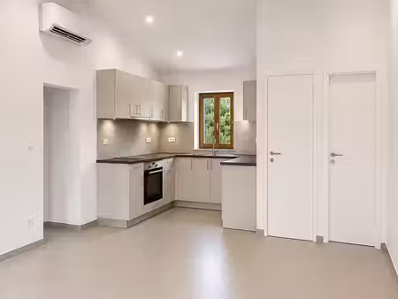 appartement à pélissanne (13330)