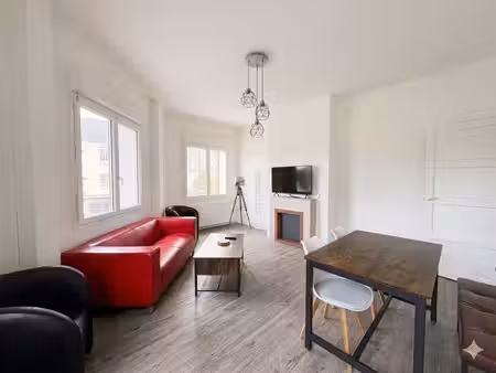 bel appartement au centre ville et proche de la gare