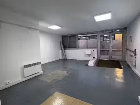 local commercial 760m²