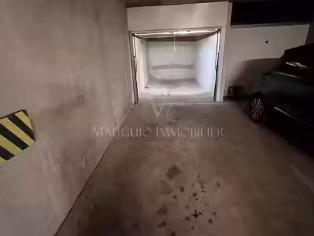 garage et parking - centre mauguio