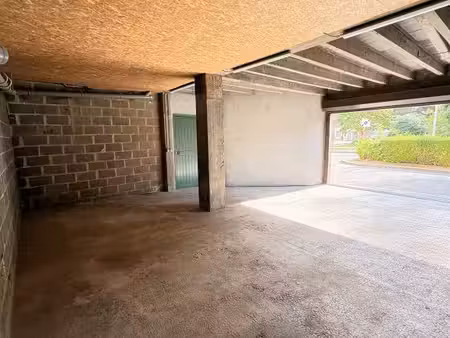 a louer - box de rangements et de stationnement de 45m² rouen rive gauche