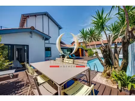 anglet cinq cantons - maison entièrement rénovée avec piscine