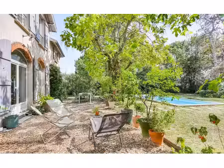 collonges au mont d'or  élégante orangerie du xixè rénovée de 315m² habitables