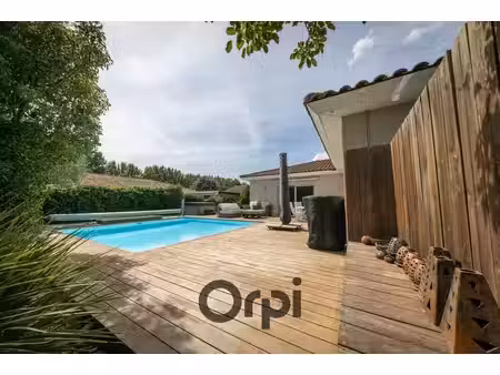 villa de plain pied à saint-esteve de 140m² sur une parcelle de 760m²