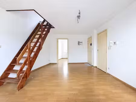 sablon/marolles - appartement 1 chambre + combles