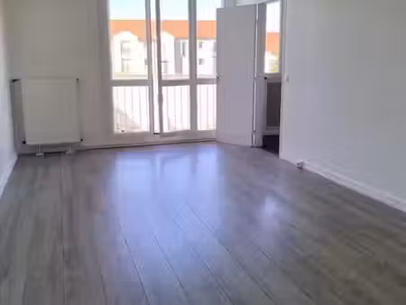 location appartement 3 pièces 66 m² à brétigny-sur-orge (91220)