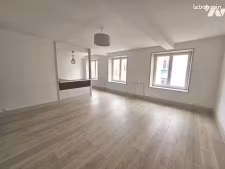 appartement 3 pièces 69 m²