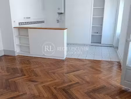 appartement 2 pièces 53 m²