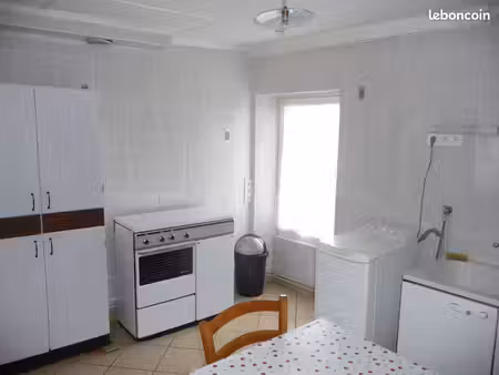 studio meuble de 26 calme belle vue centre privas