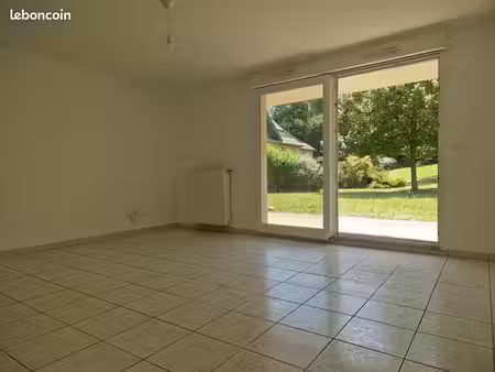 appartement f2 au rdc avec garage et cave