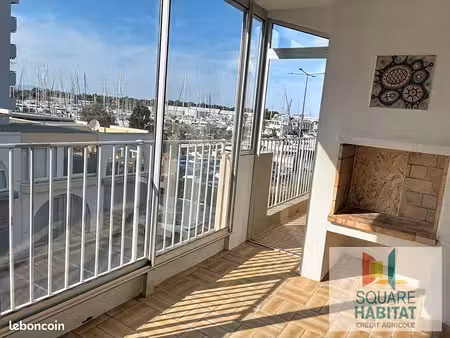 studio 1 pièce 27 m²