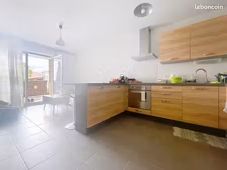 appartement 2 pièces 42 m²