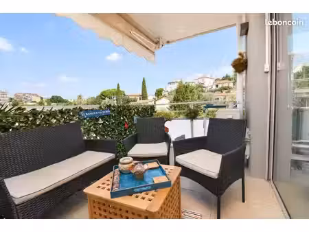 location t2 le cannet
