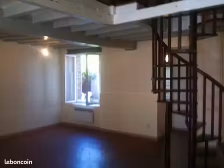 maison de ville à louer