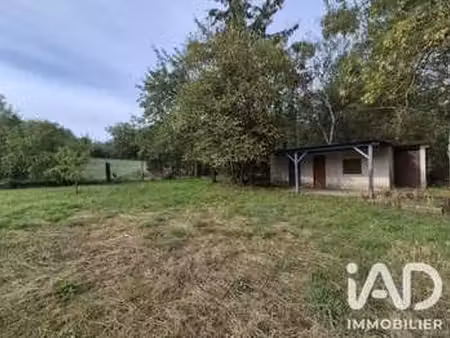 vente terrain à saint-jean-de-thouars (79100) : à vendre / 1301m² saint-jean-de-thouars
