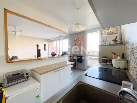 talence grand t3 de 78m2 avec terrasse et parking