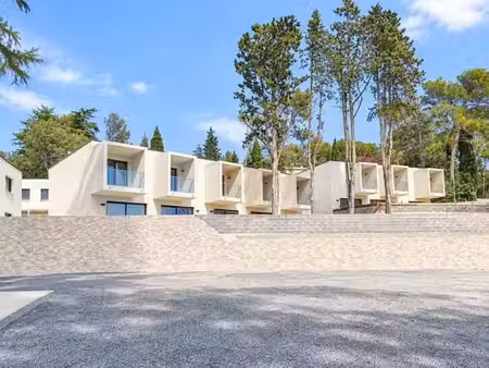 location parking à nimes (30000)  50 €