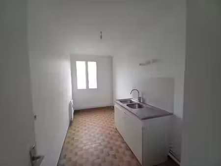 location appartement 3 pièces 53.58 m² à chateau-thierry (02400)  790 €