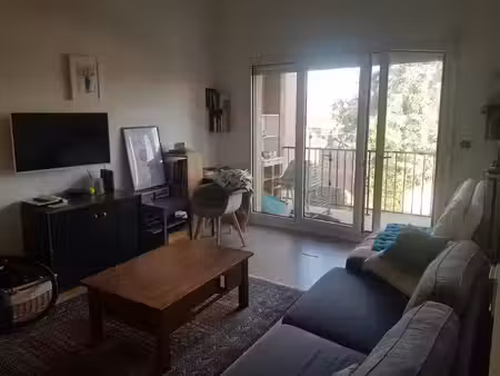 location appartement 3 pièces 81 m² à veauche (42340)  745 €