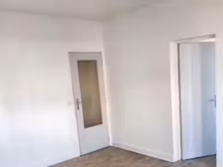 location appartement 2 pièces 47 m² à noisy-le-grand (93160)  800 €