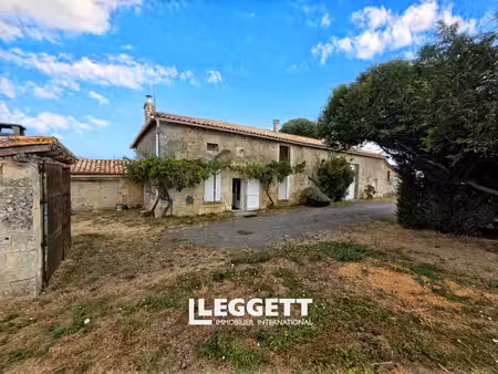 maison 4 pièce(s)  dignac