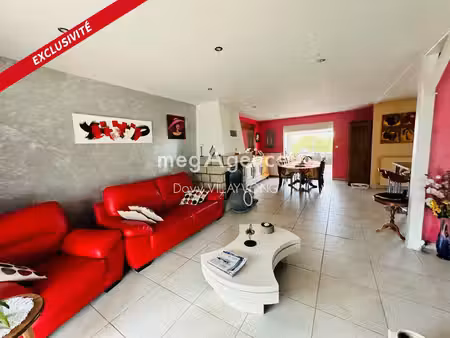 maison sur 2000m2 de terrain