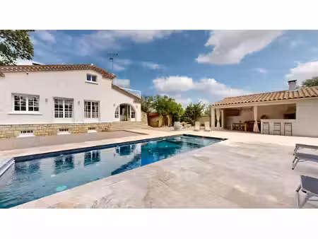 maison bourgeoise  piscine et garages - proche narbonne