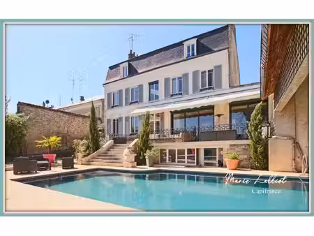 maison à vendre 11 pièces pithiviers (45)  370m²  5 chambres  séjour 45m²  piscine  garage