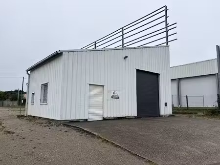 local d'activité 150m² - belle visibilité