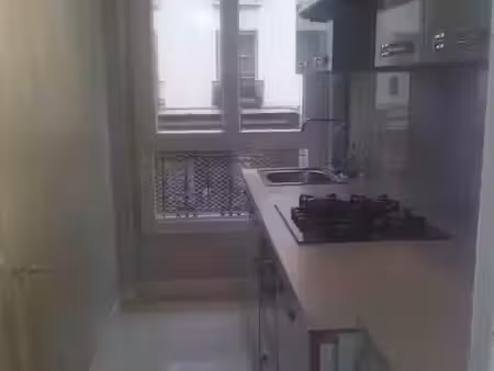location meublée appartement 1 pièce 32 m² à paris 18ème (75018)  950 €