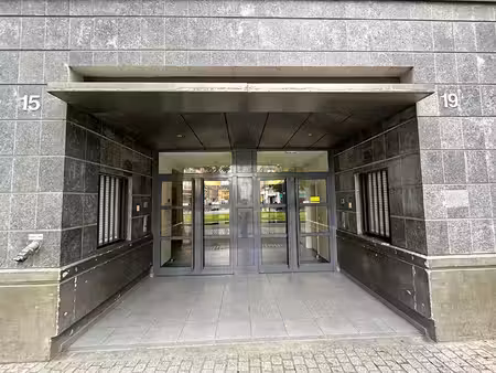 appartement 6 pièces de 127 61m² à saint-denis