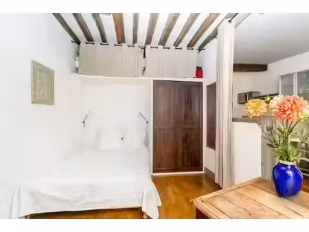 location meublée appartement 2 pièces 28 m² à paris 18ème (75018)  1 256 €