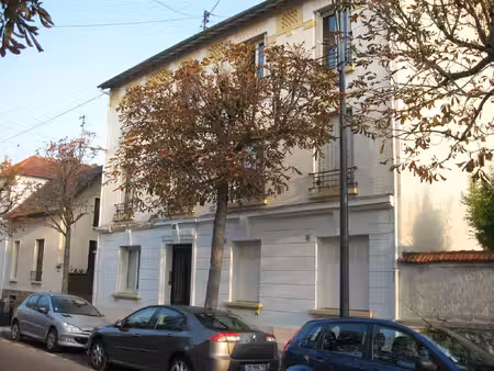 f2 - la varenne st hilaire - 46.93 m2