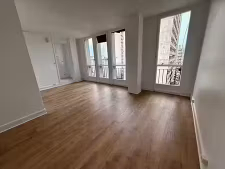 location appartement 1 pièce 30 m² à boulogne-billancourt (92100)  1 450 €