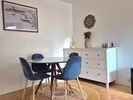location meublée appartement 2 pièces 47 m² à montrouge (92120)  1 550 €